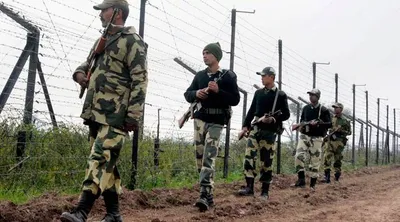 meghalaya  bsf  police nab seven bangladeshis from border