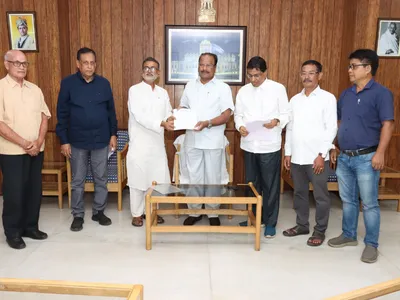 tripura congress demands tribal welfare minister’s removal over corruption allegations