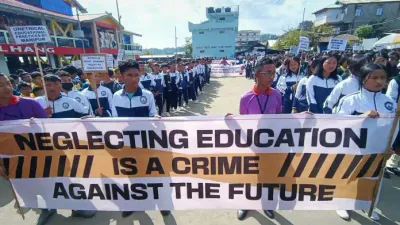 manipur  students protest against de affiliation of schools in two districts
