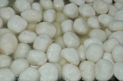 fight over rasgullas in a wedding leaves six injured in agra