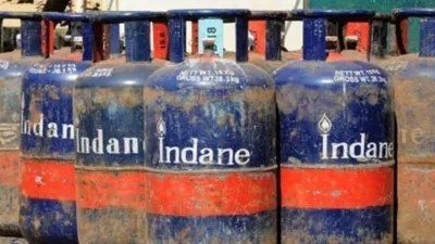 day after polling for elections in five states ended  commercial lpg cylinder prices hiked by rs 21